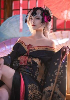 强扶着岳从后面挺进电影中文字幕